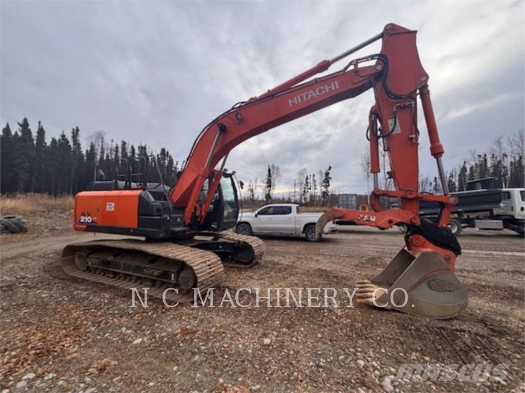 Hitachi 210 Верижен екскаватор