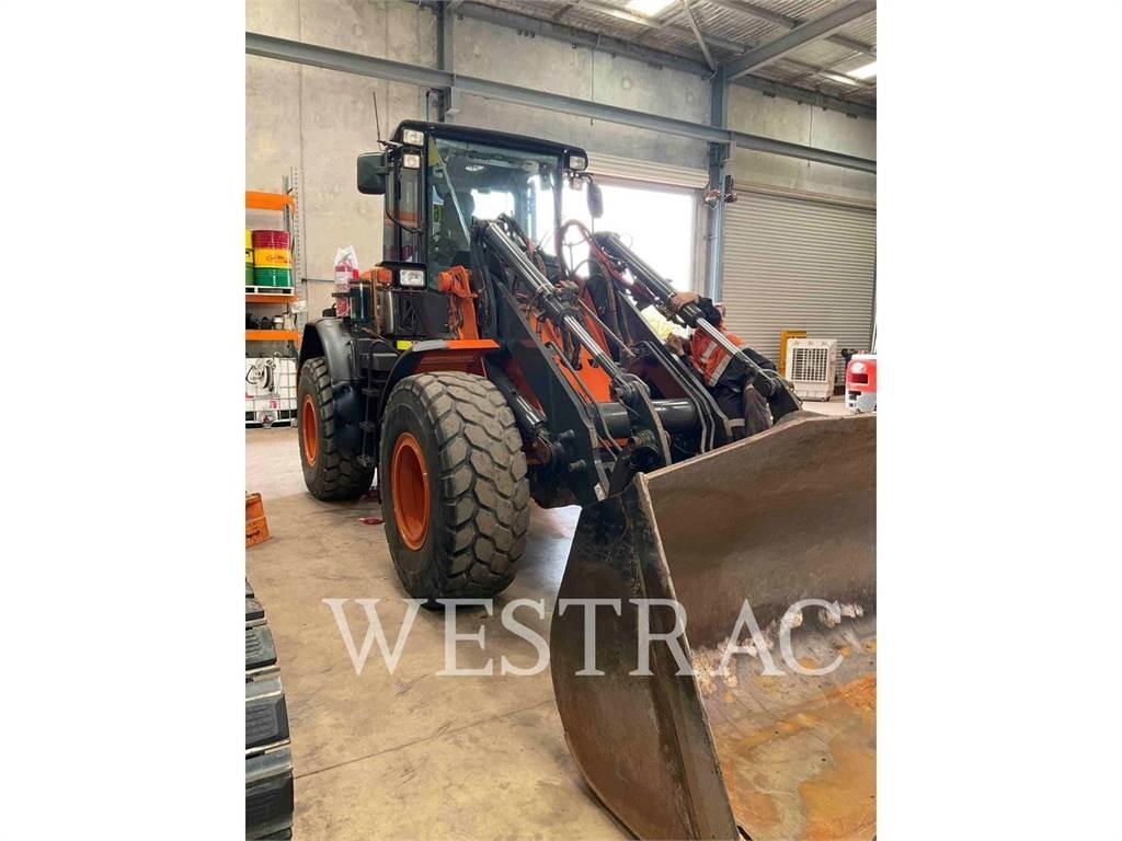 Hitachi ZW180-5B Колесни товарачи