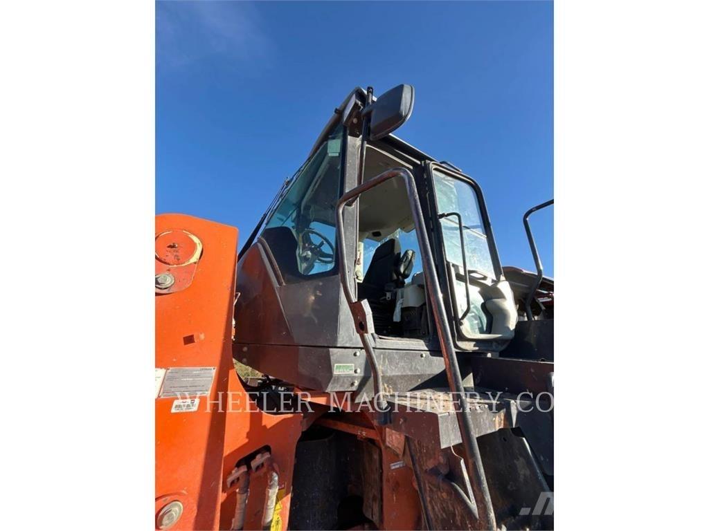 Hitachi ZW250-6 Колесни товарачи
