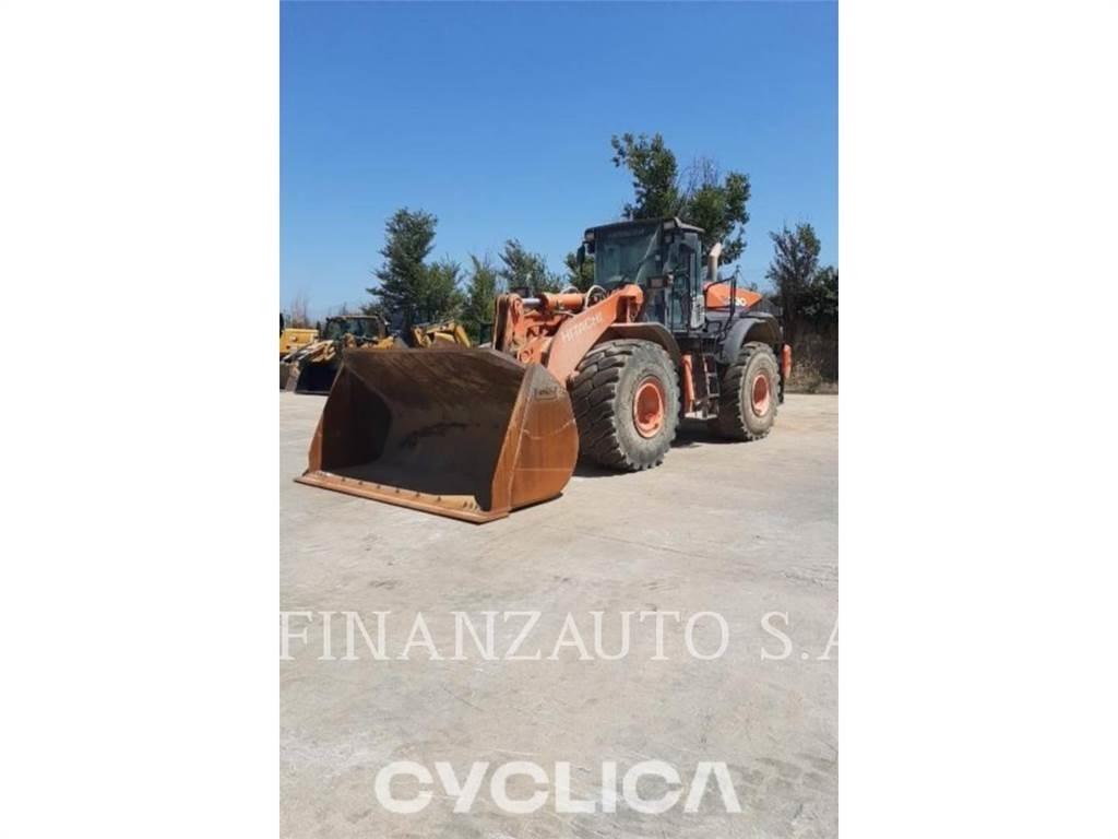 Hitachi ZW310 Колесни товарачи