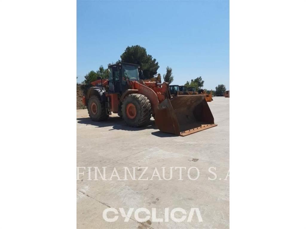 Hitachi ZW310 Колесни товарачи