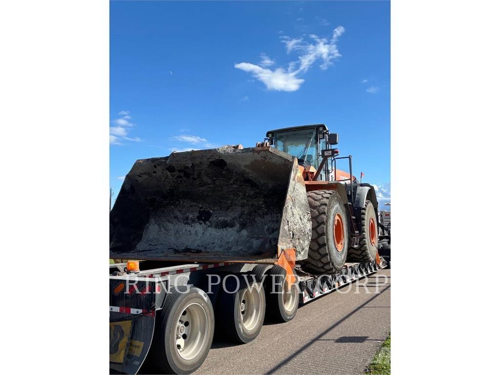 Hitachi ZW3706-6 Колесни товарачи