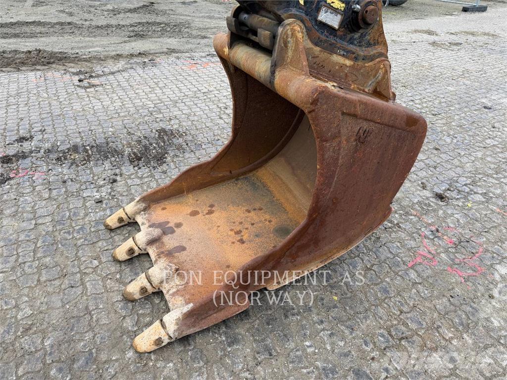 Hitachi ZX210 Верижен екскаватор