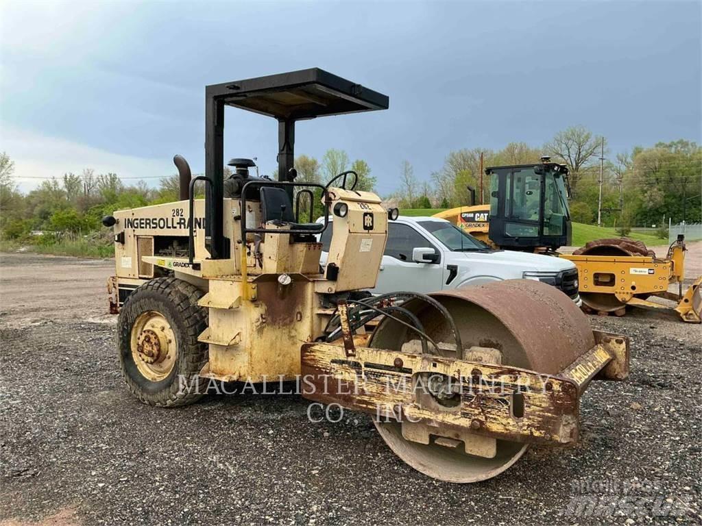 Ingersoll Rand SD70 Еднобарабанни ролки
