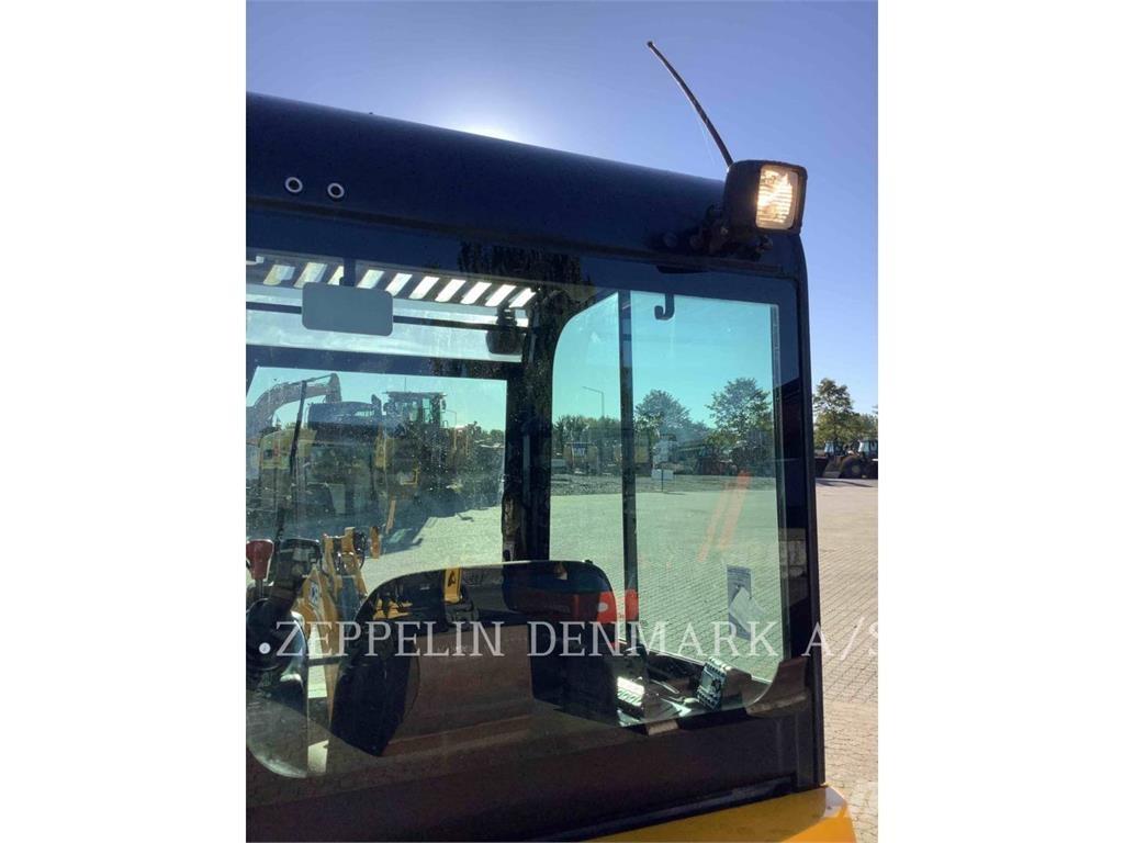 JCB 19C-1 Мини екскаватори < 7 т