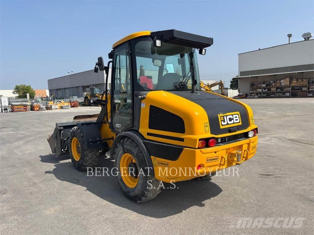 JCB 407 Колесни товарачи