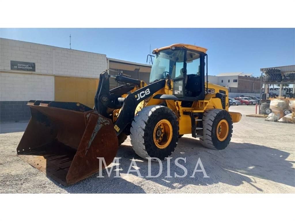 JCB 426B ZX Колесни товарачи