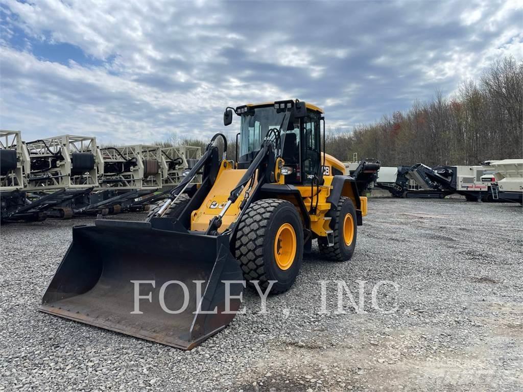 JCB 427 Колесни товарачи