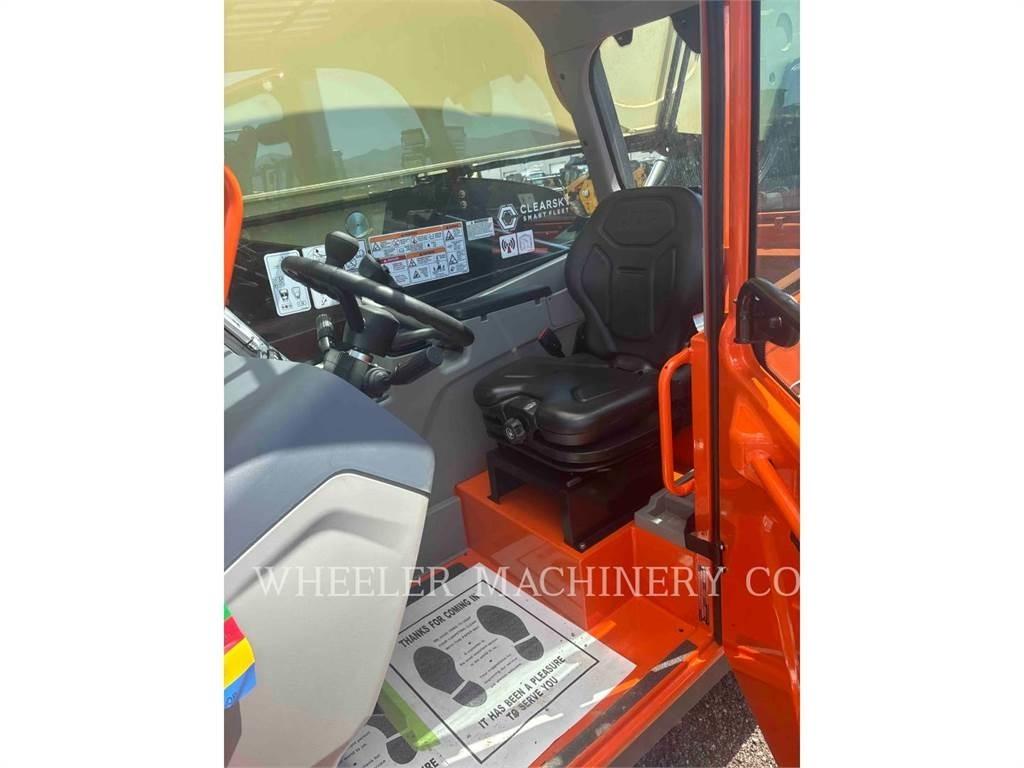 JLG 1055 Телескопични товарачи