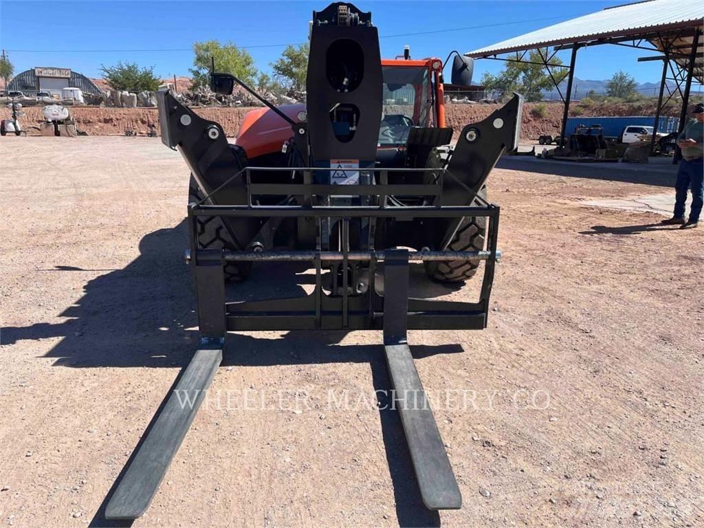 JLG 1055 Телескопични товарачи