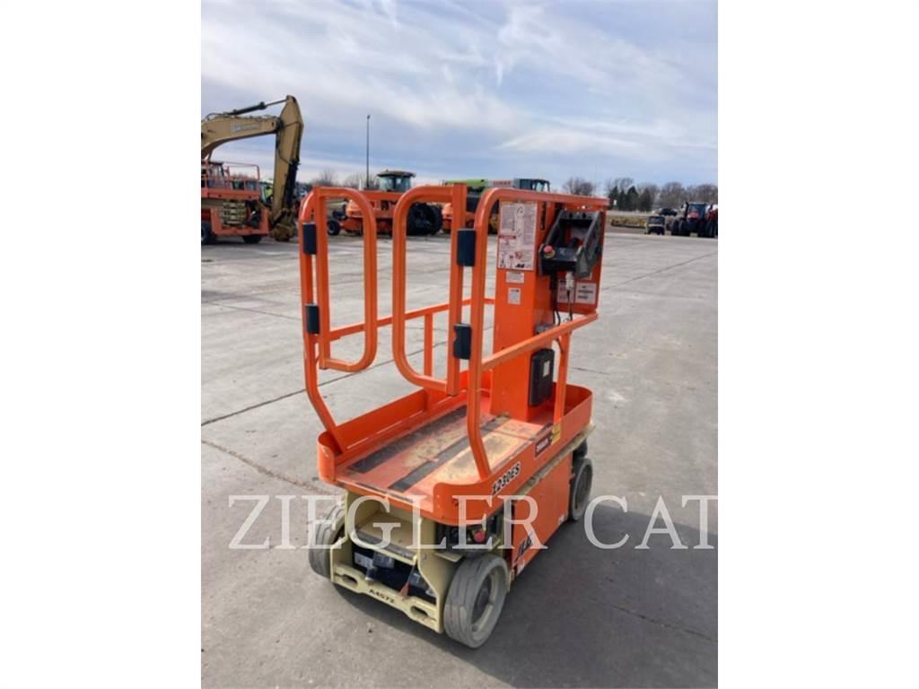 JLG 1230ES Ножични работни платформи