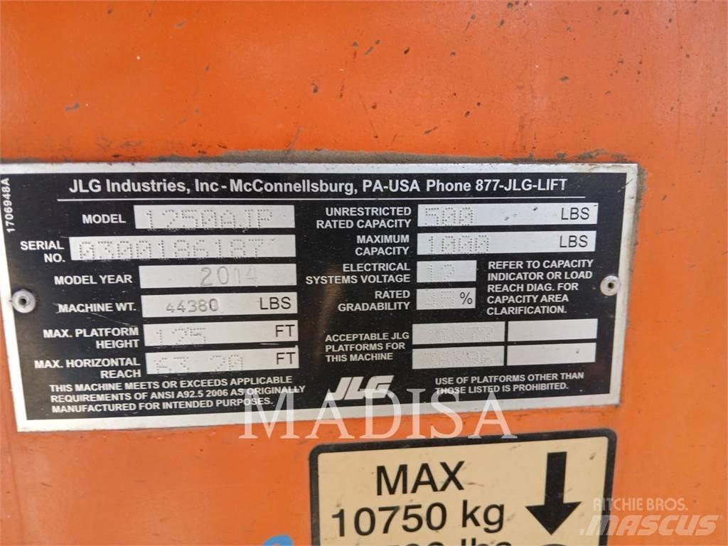JLG 1250AJP Съчленени стрелови подемници