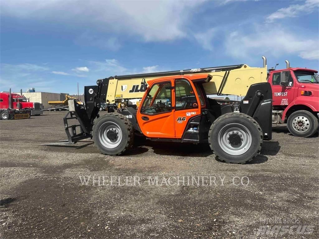 JLG 1255 Телескопични товарачи
