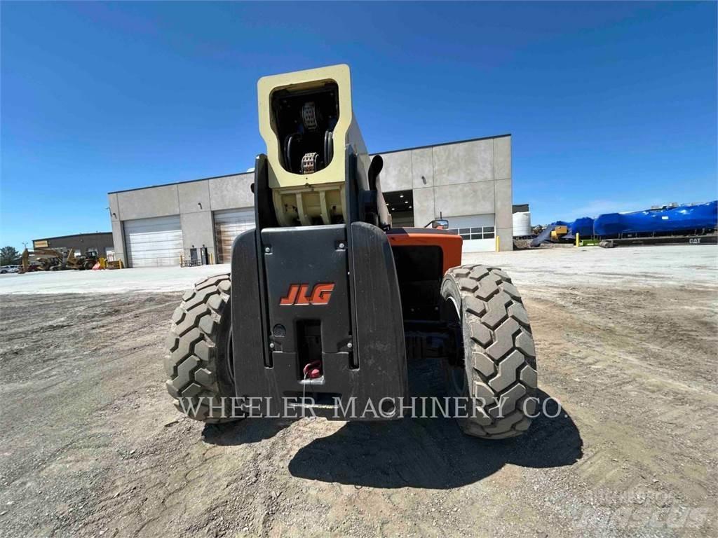 JLG 1255 Телескопични товарачи