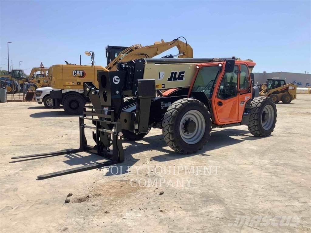 JLG 1255 Телескопични товарачи