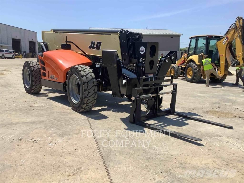 JLG 1255 Телескопични товарачи