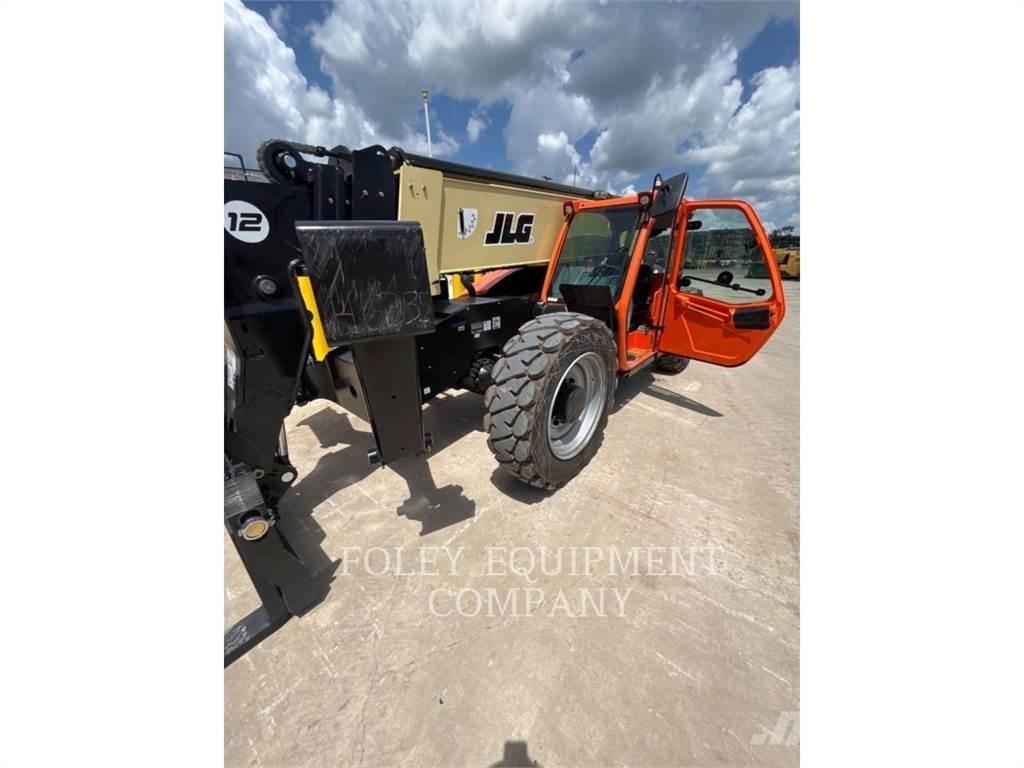 JLG 1255C Телескопични товарачи