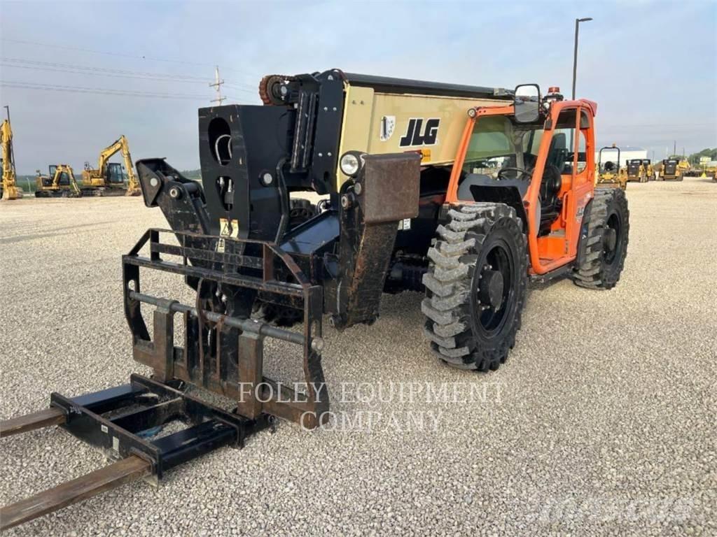 JLG 1255O Телескопични товарачи