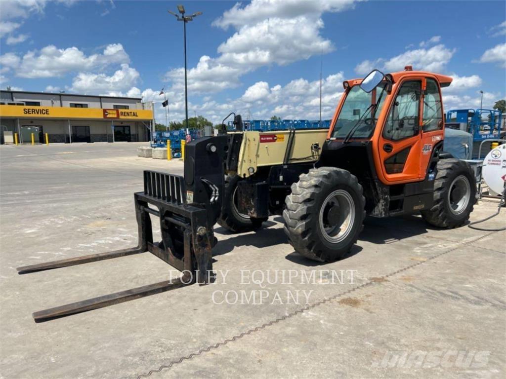 JLG 1644C Телескопични товарачи