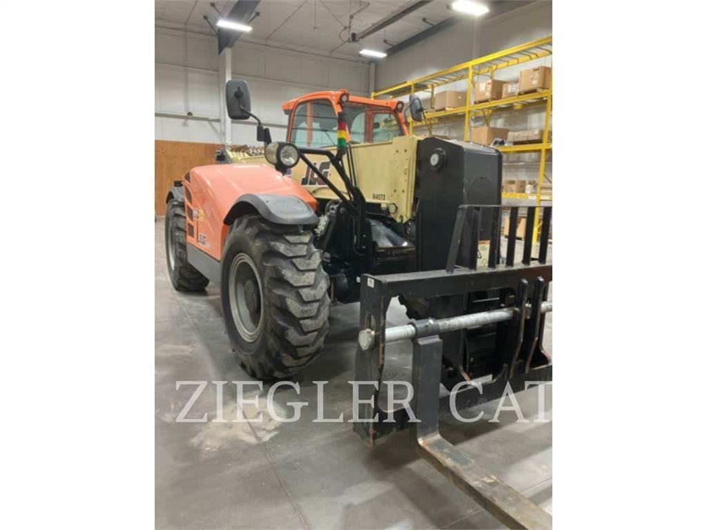 JLG 1732 Телескопични товарачи