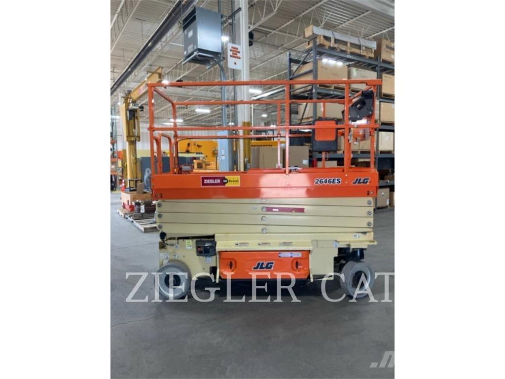 JLG 2646ES Ножични работни платформи