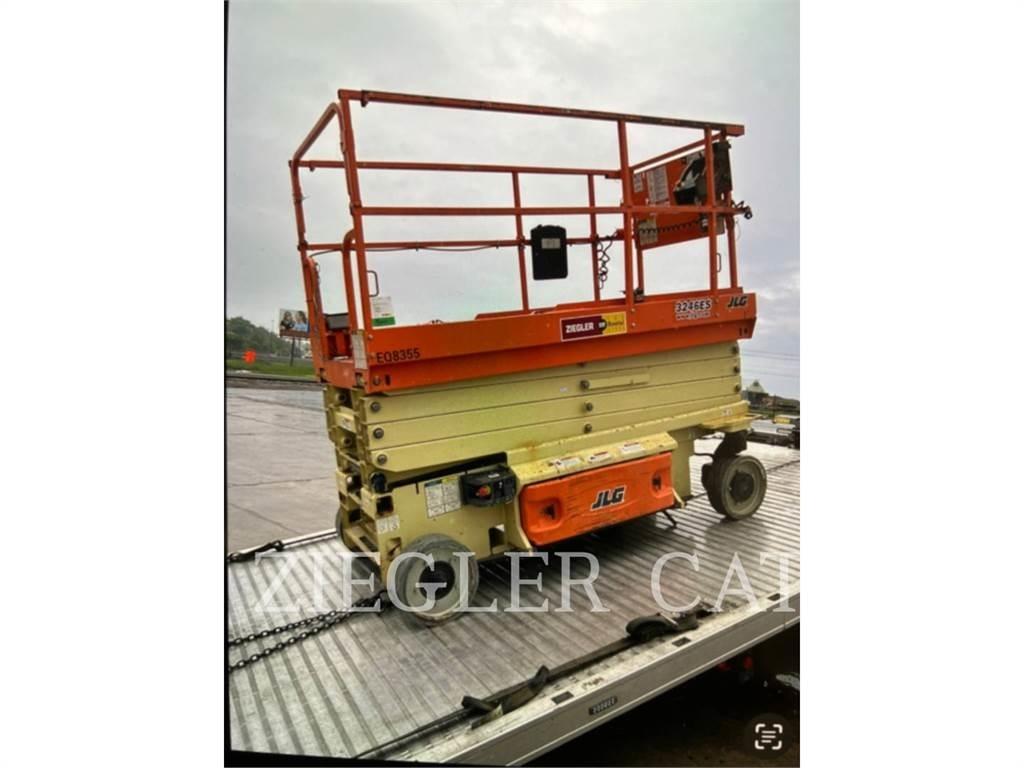 JLG 3246ES Ножични работни платформи