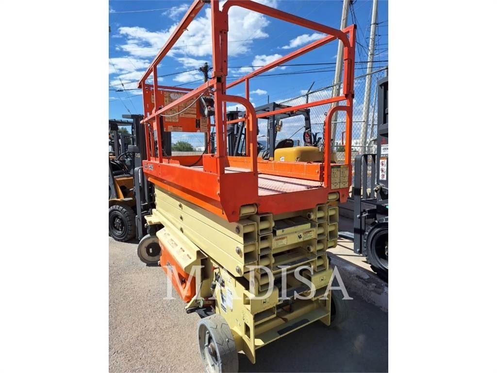 JLG 3246ES Ножични работни платформи