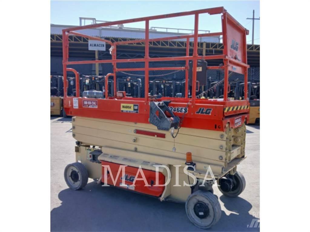 JLG 3246ES Ножични работни платформи
