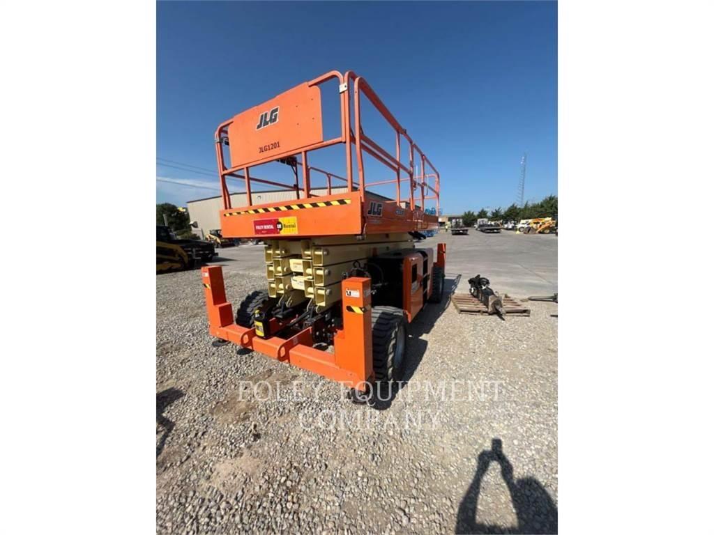 JLG 430LRT Ножични работни платформи