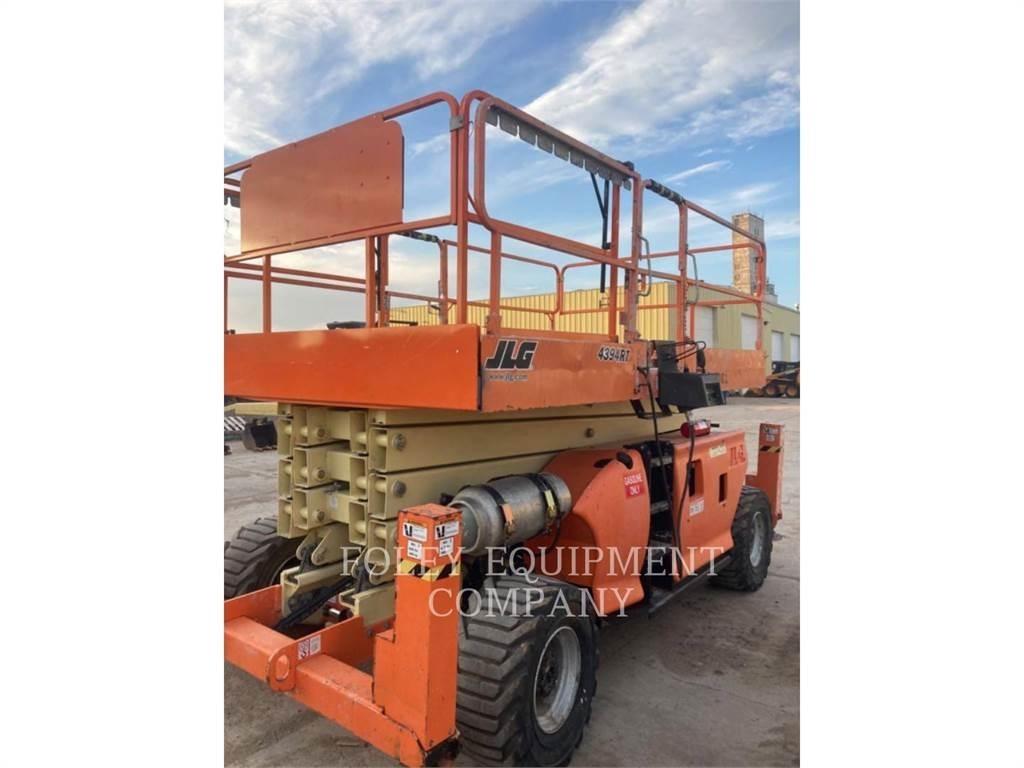 JLG 4394RTDFO Ножични работни платформи