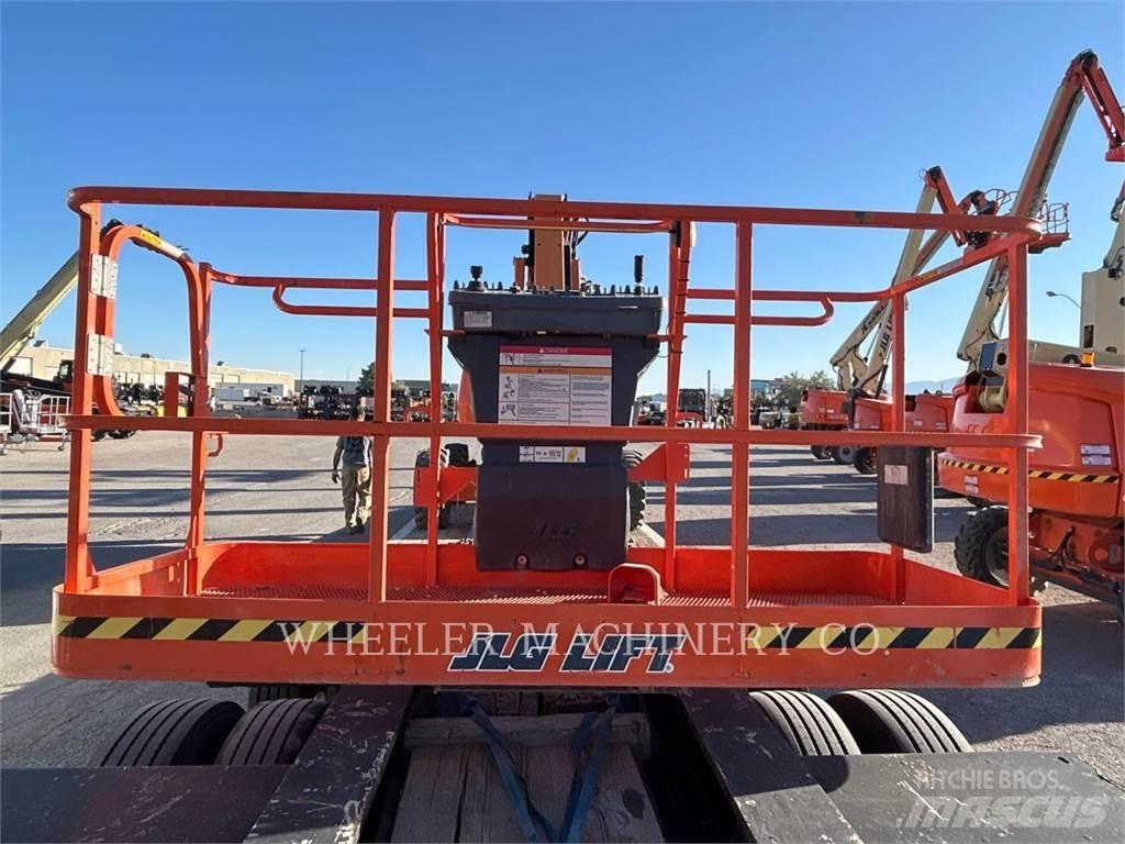 JLG 460SJ Съчленени стрелови подемници