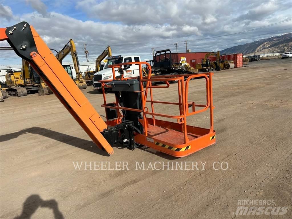 JLG 460SJ Съчленени стрелови подемници