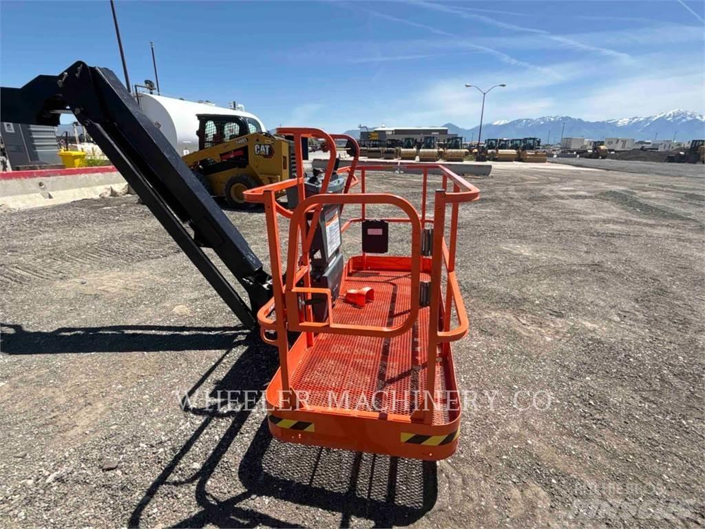 JLG 460SJ Съчленени стрелови подемници