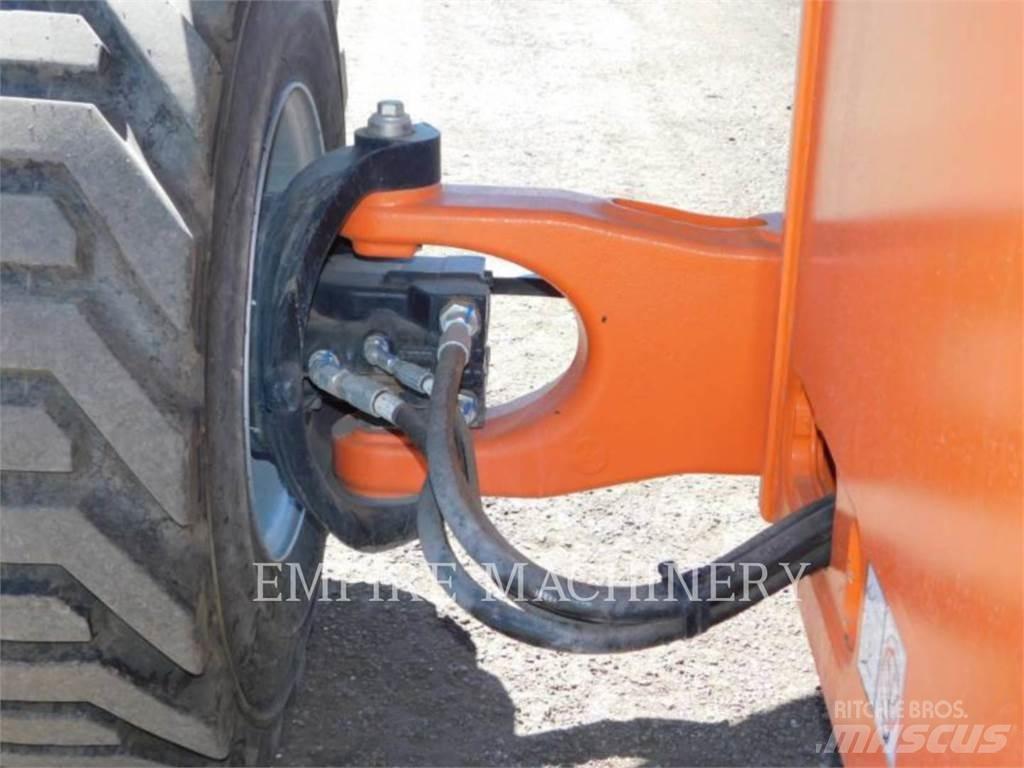 JLG 460SJ Съчленени стрелови подемници