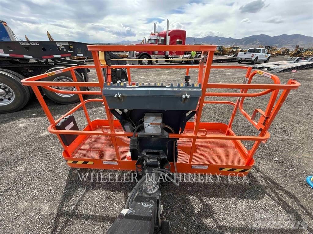 JLG 460SJ SP Съчленени стрелови подемници