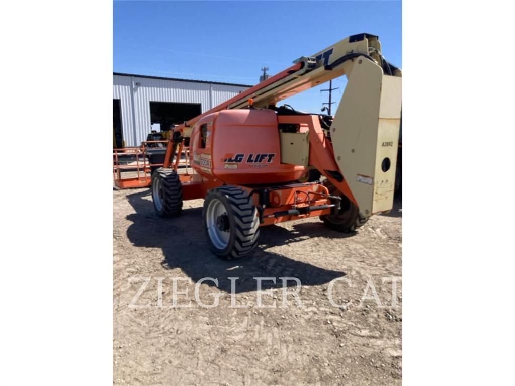 JLG 600AJ Съчленени стрелови подемници