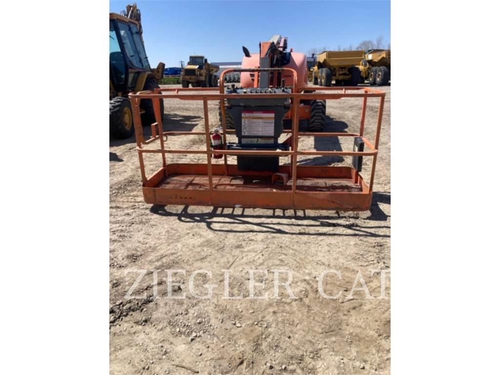 JLG 600AJ Съчленени стрелови подемници