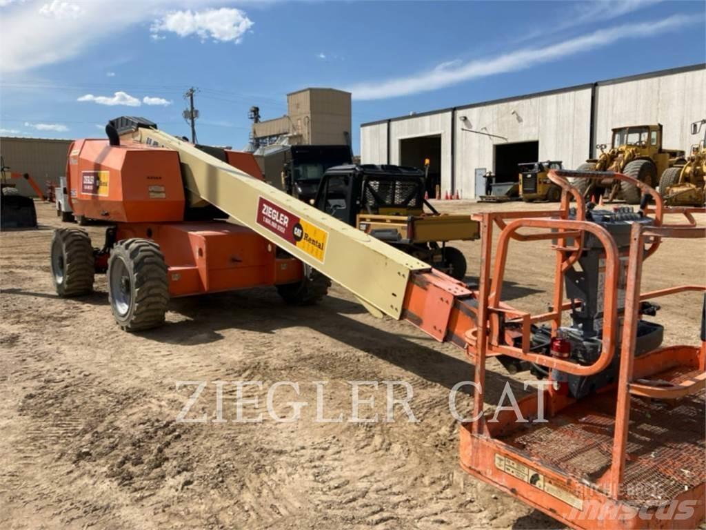 JLG 600S Съчленени стрелови подемници