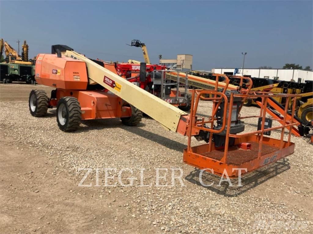 JLG 600S Съчленени стрелови подемници
