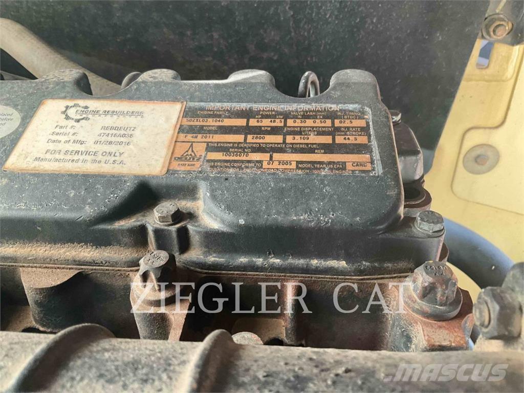 JLG 600S Съчленени стрелови подемници