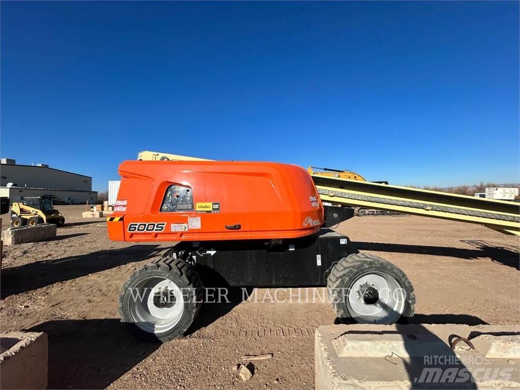 JLG 600S SP Съчленени стрелови подемници