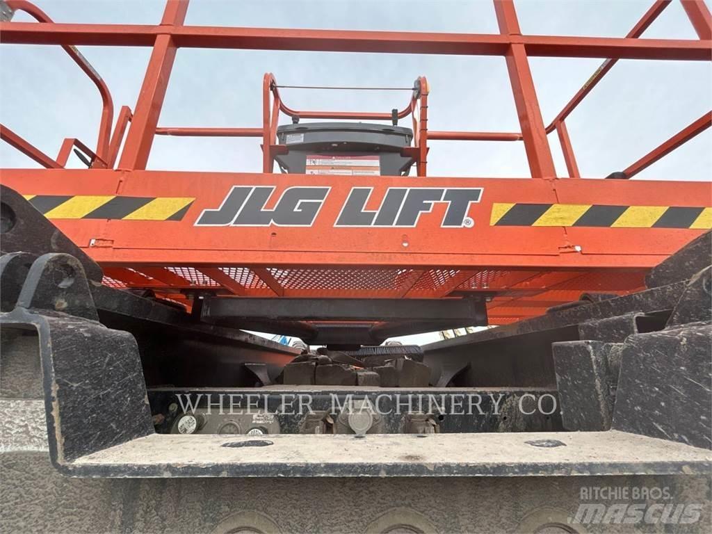 JLG 660SJ Съчленени стрелови подемници