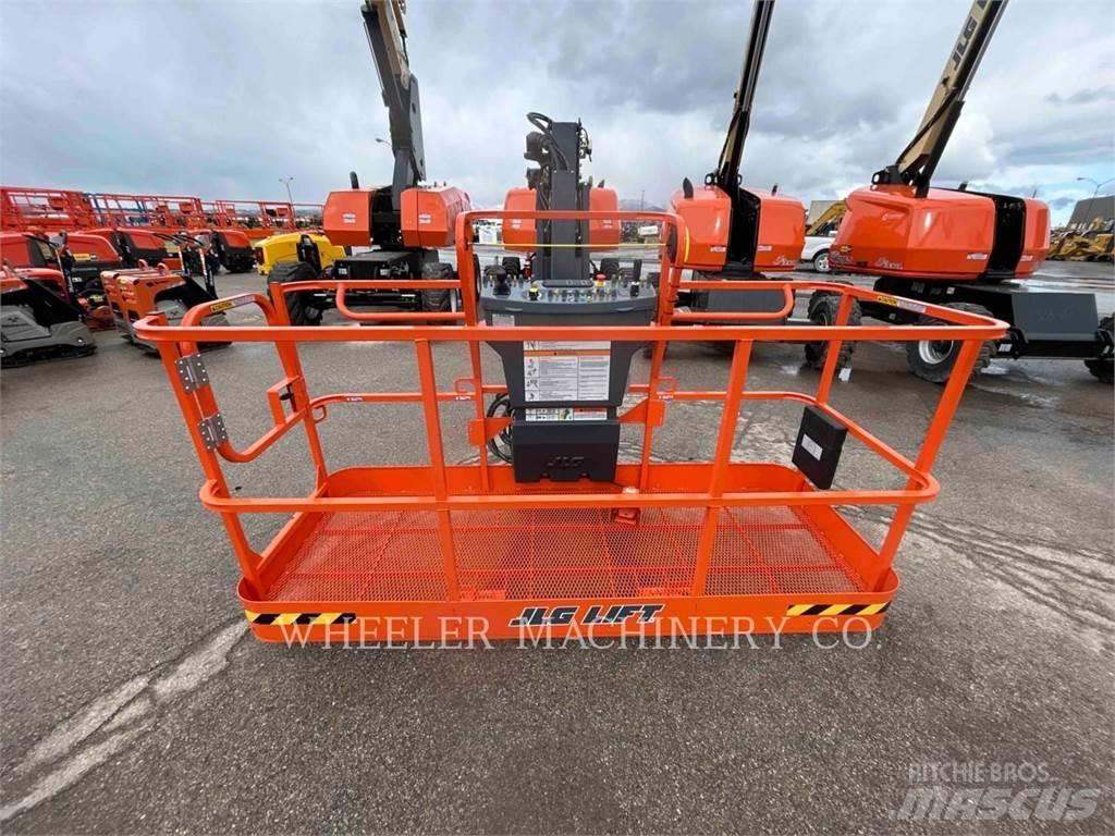 JLG 660SJ Съчленени стрелови подемници