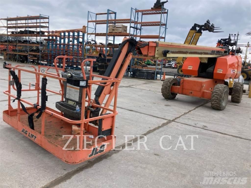 JLG 660SJ Съчленени стрелови подемници