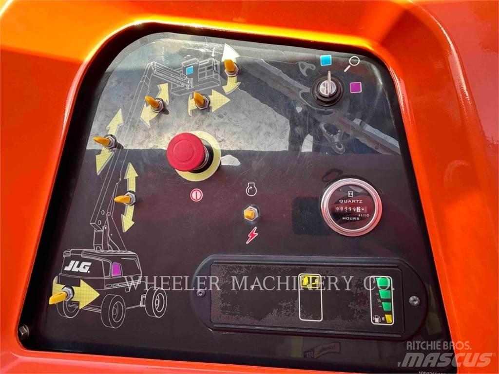 JLG 660SJ Съчленени стрелови подемници
