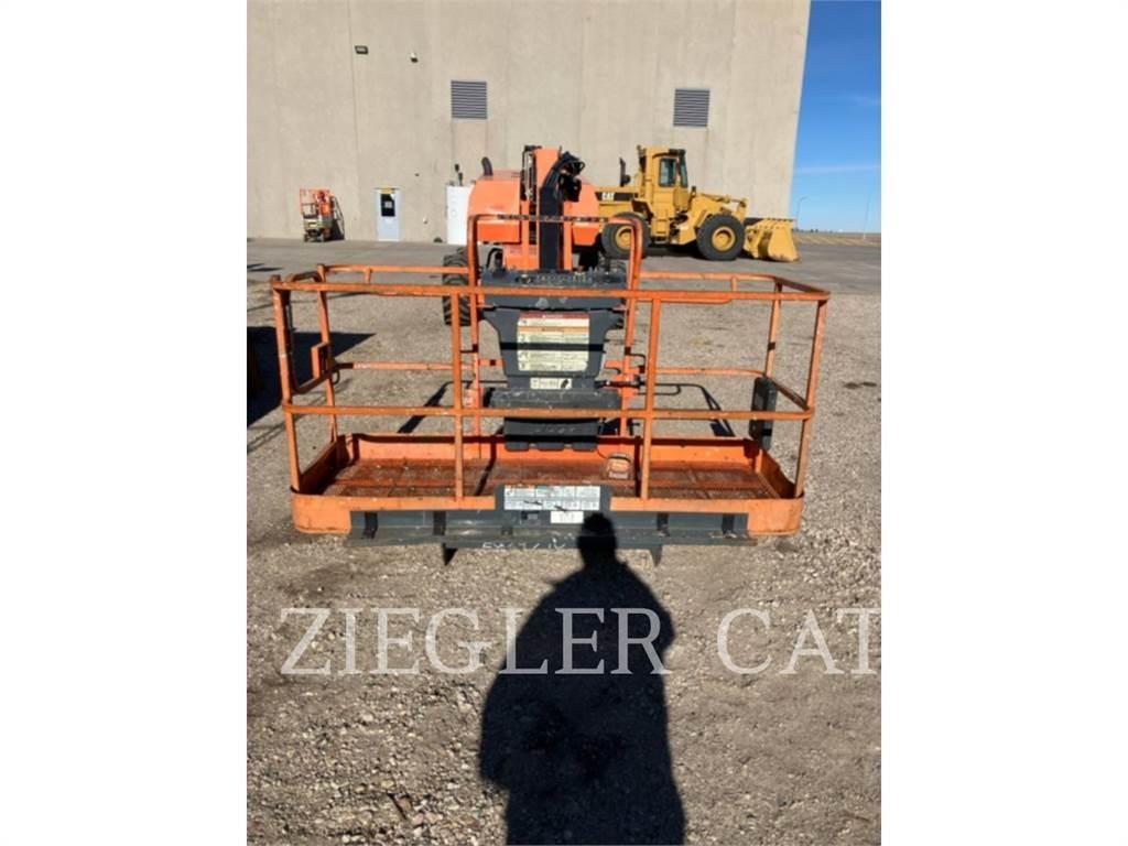 JLG 660SJ Съчленени стрелови подемници