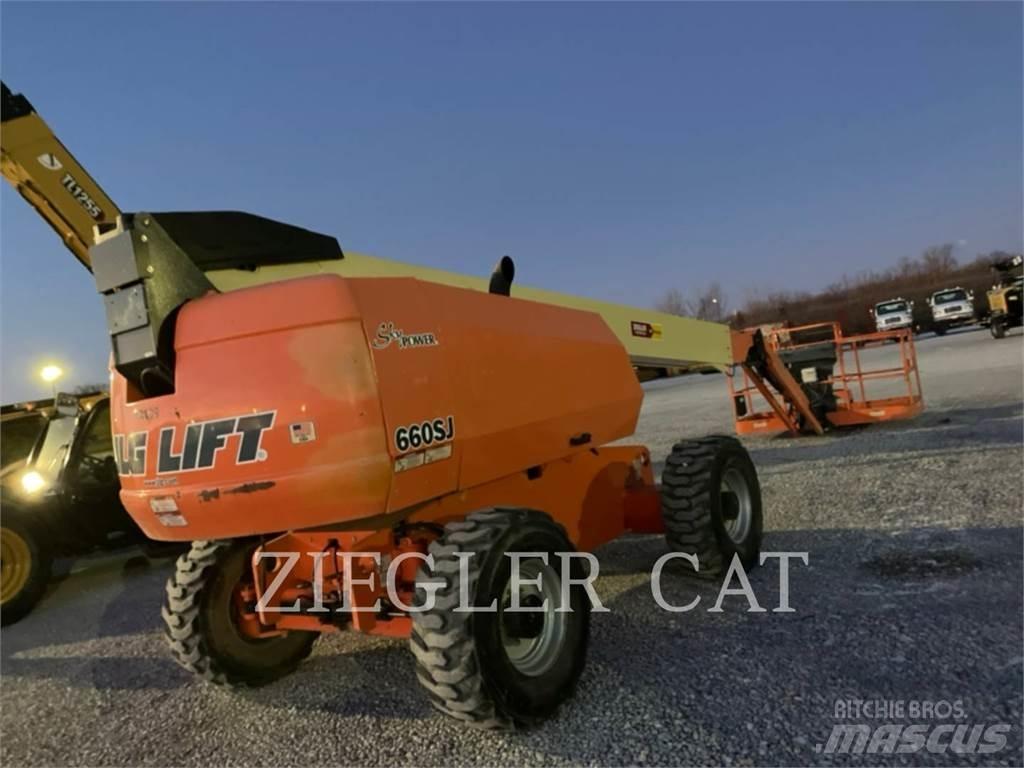 JLG 660SJ Съчленени стрелови подемници