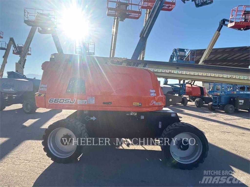 JLG 660SJ Съчленени стрелови подемници