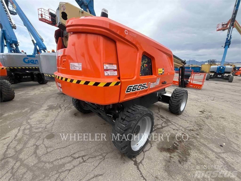 JLG 660SJ Съчленени стрелови подемници