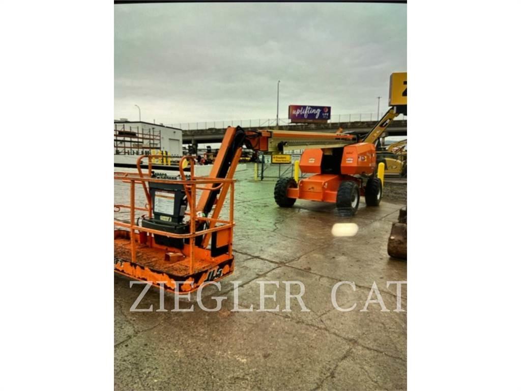 JLG 660SJ Съчленени стрелови подемници